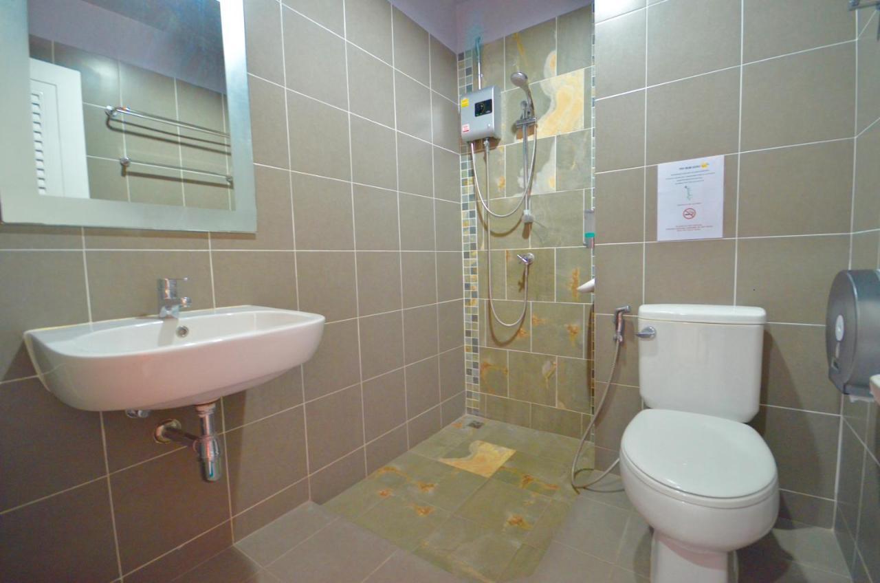Nomad Hostel Krabi town Extérieur photo